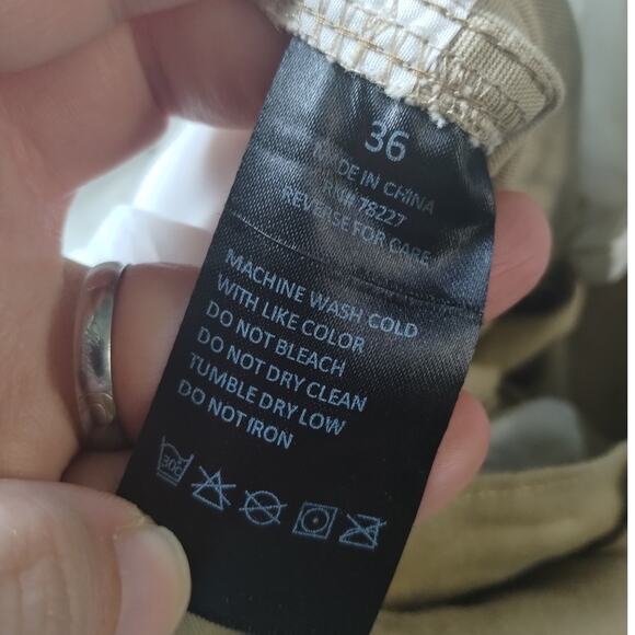 Rugged Trail Men's Size 36 Beige Khaki Cargo Utility Everyday Workwear Shorts - Picture 5 of 5